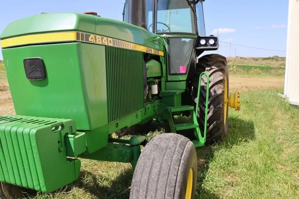 John Deere 4840 tractor, ID# 6314R, 8495 hour