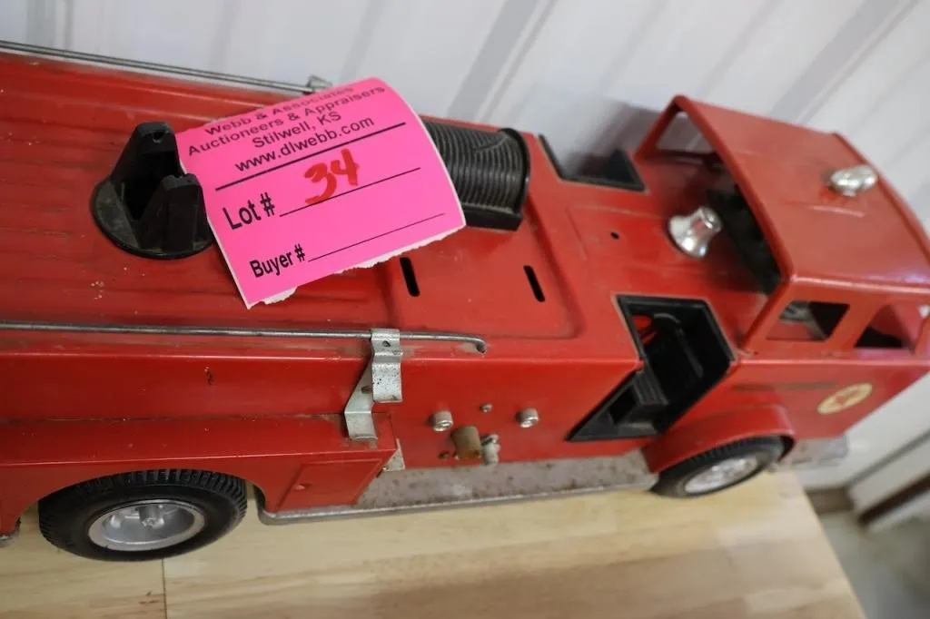 Texaco fire chief fire truck