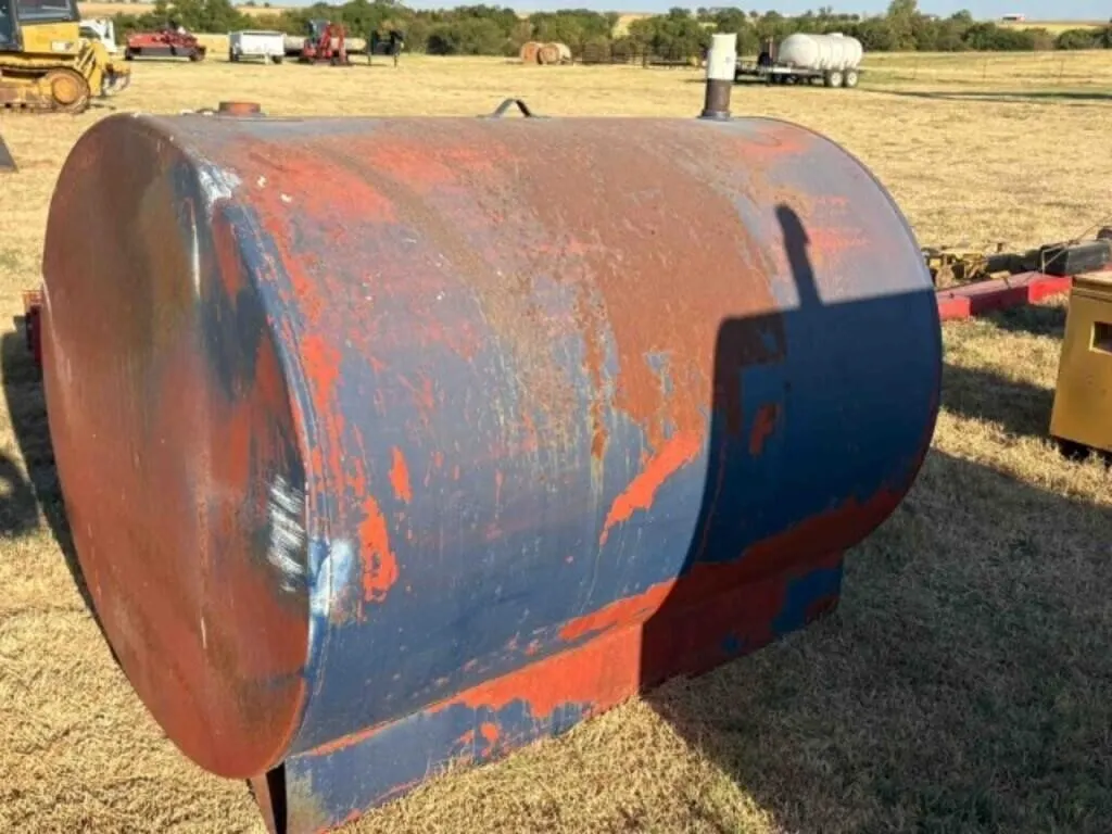 500 Gallon Fuel Tank
