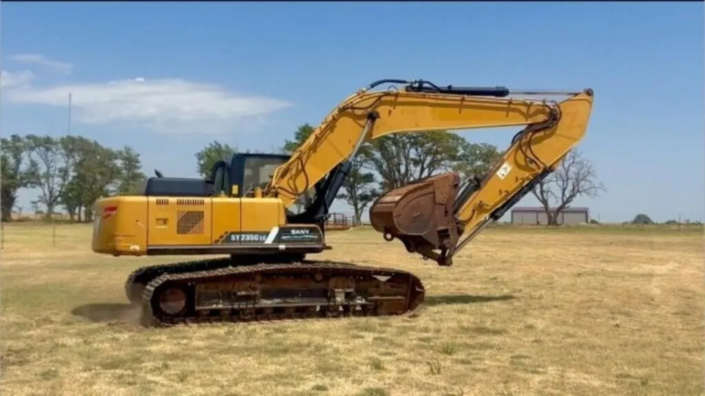 2017 SANY - SY235C LC - EXCAVATOR
