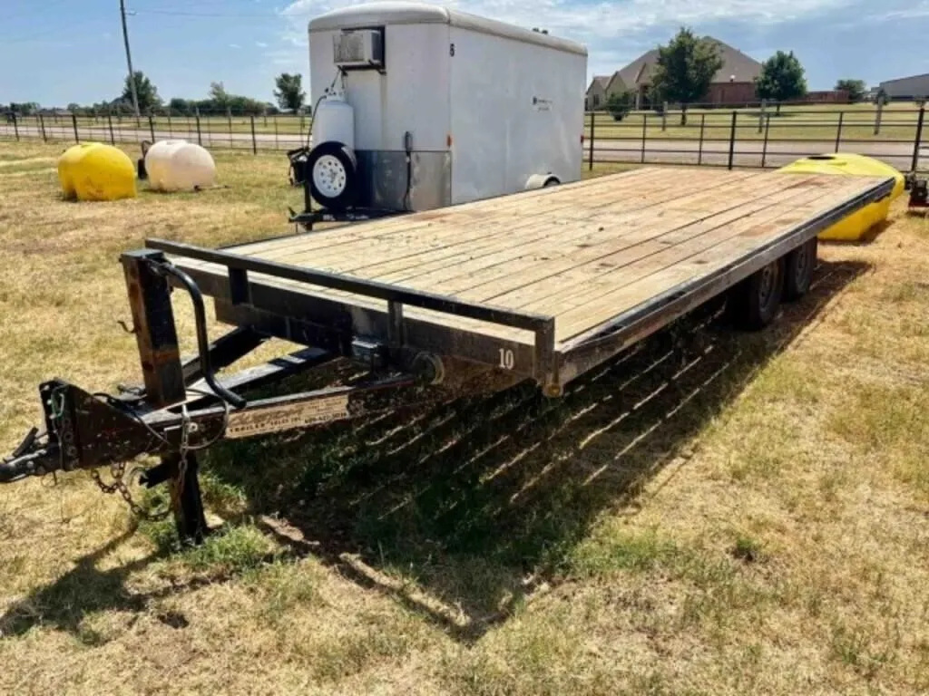 2020 - Var 20' Flatbed Trailer