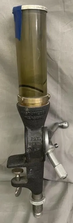 Hollywood Gun Shop reloading powder measure.