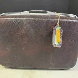 Vintage Samsonite Hard Case Suit Case