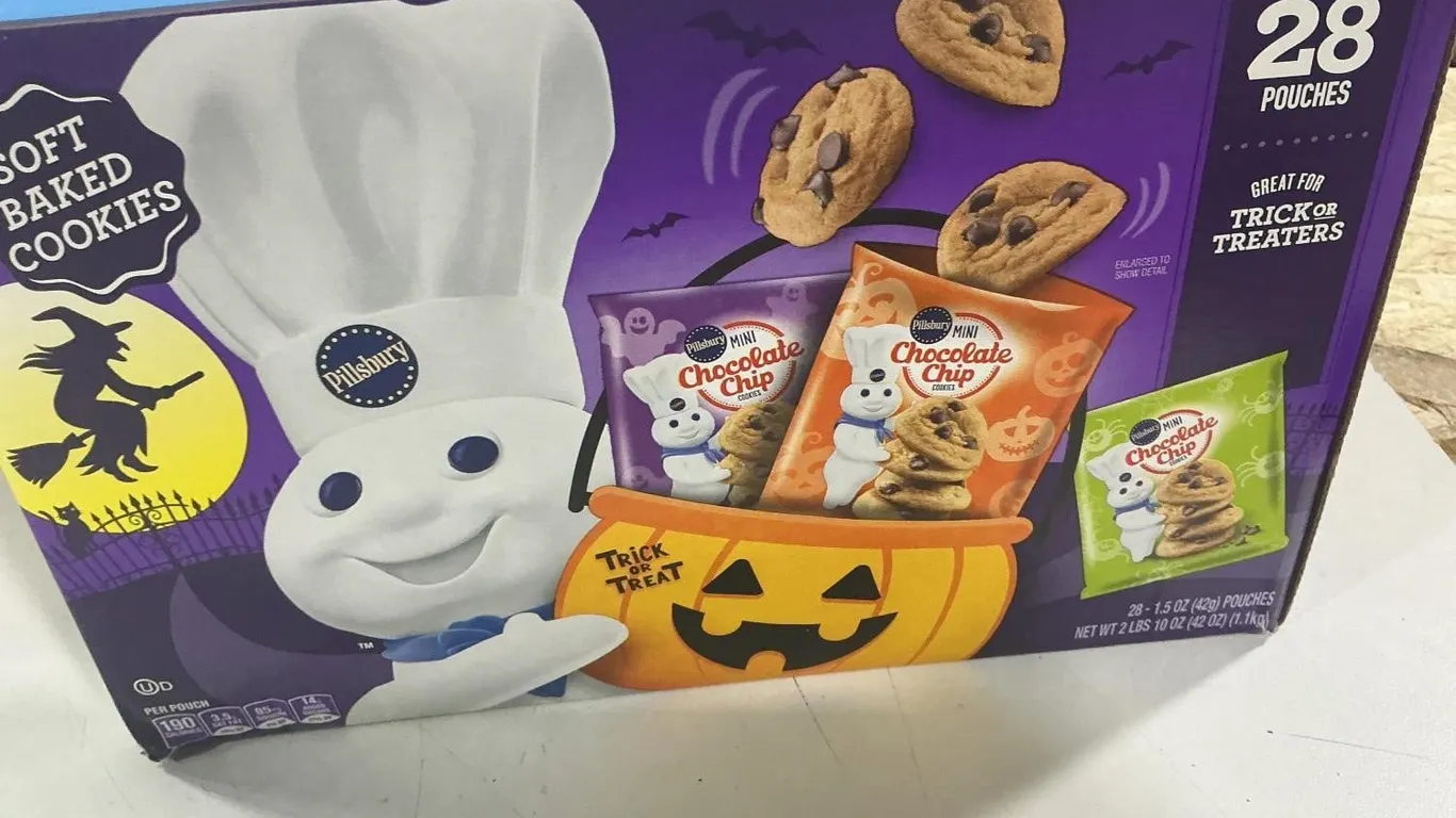 Pillsbury Soft Baked Mini Cookies 42 oz 28ct