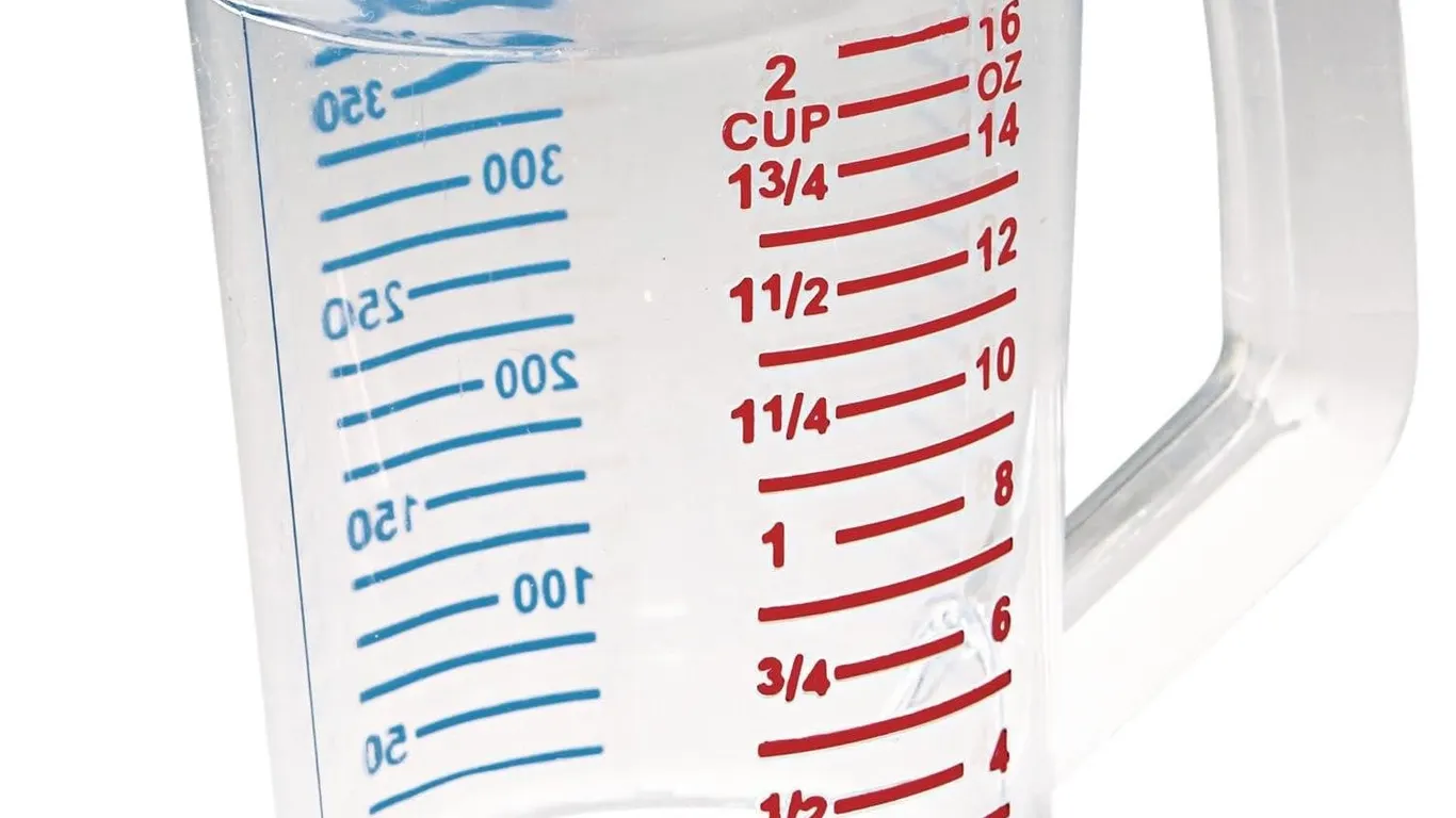 Rubbermaid Commercial Bouncer Measuring Cup 12 Qt