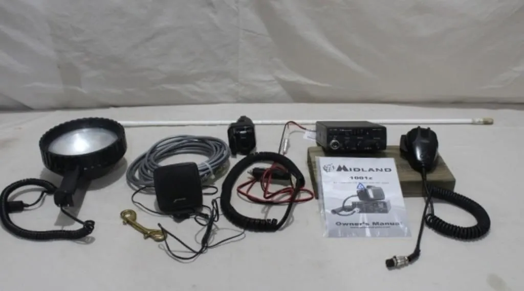 Midland CB, Spot Light & Speaker & Antenna