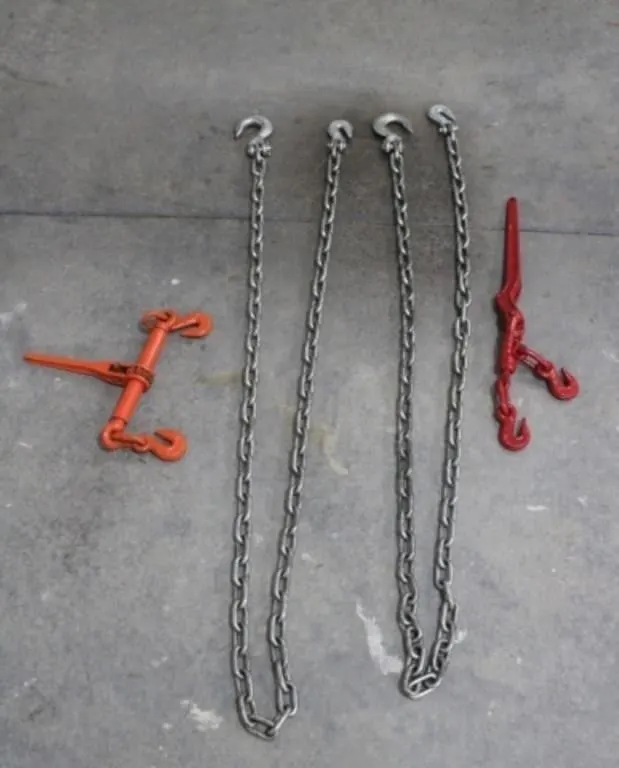 Two 8' Chains, Boom & Ratchet Boom