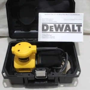 DeWalt DW411 Palm Grip Sander w/Case