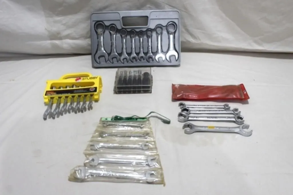 Stubby Combination Wrenches, Nut Drivers & More