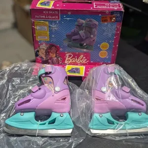 Girls Ice Skates - Barbie Theme Y8 - Y11