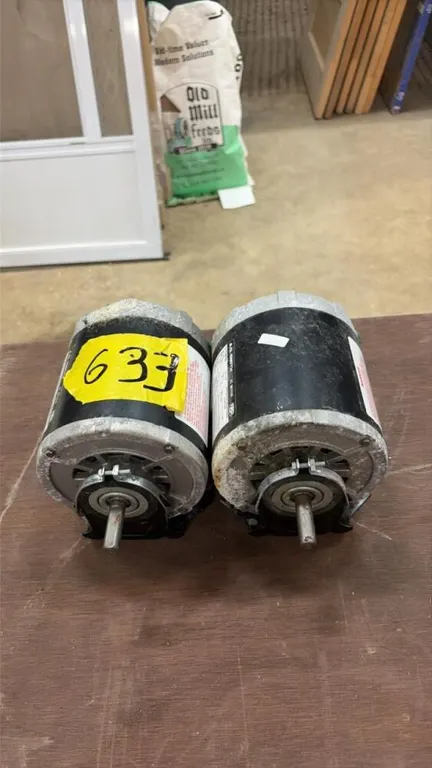 2- electric motors (1/4 hp)