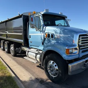 2008 Sterling LT9500 triaxle