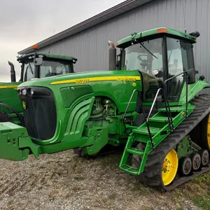 John Deere 8520T belted tractor