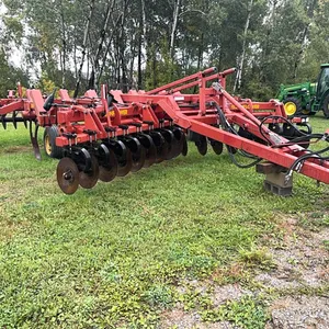Sunflower 4510 20' disk ripper