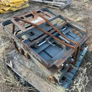 Forklift Mast & Backrest
 UNRESERVED