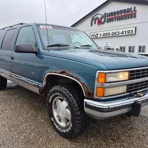 1993 Chevrolet Suburban 1500 SUV
 UNRESERVED
