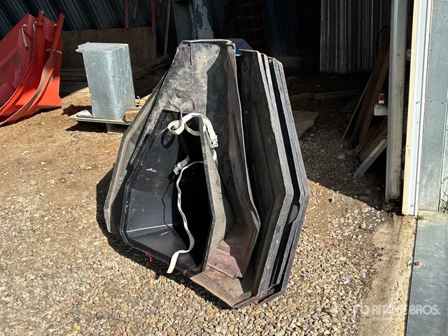 Quantity of (6) Poly Diamond Hopper