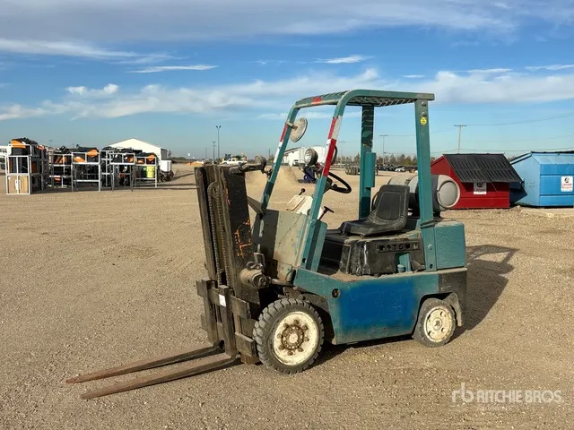 Datsun CPP02 4500 lb Cushion Tire Forklift