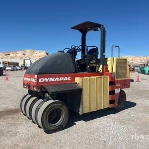 2013 Dynapac CP142 9 Wheel Pneumatic Roller