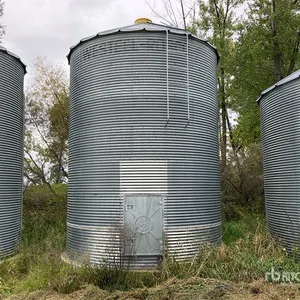 Westeel-Rosco +/- 2500 bu 7 Ring Hopper Grain Bin
