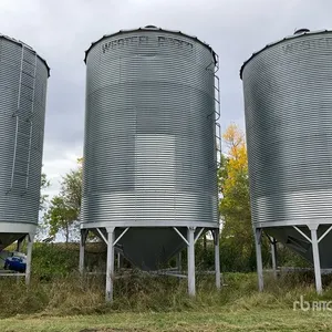 Westeel-Rosco +/- 2500 bu Hopper Grain Bin