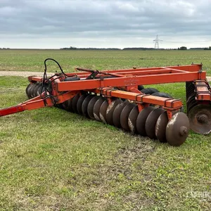 Hutchmaster 20 ft Offset Disc