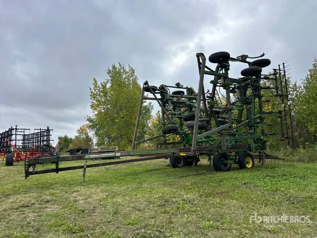 1981 Co-Op 808 56 ft Cultivator