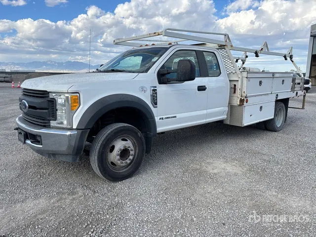 2017 Ford F-550 4x2 Extended Cab Utility Truck