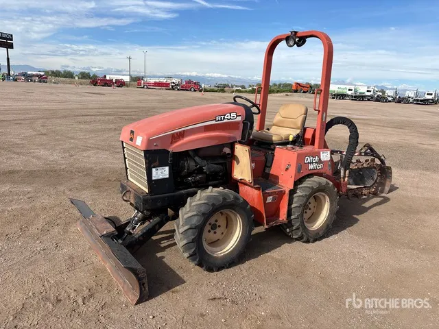 Ditch Witch RT45 4x4 Trencher