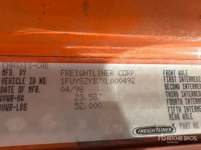 1999 Freightliner FLC 120 6x4 T/A Sleeper Truck Tractor