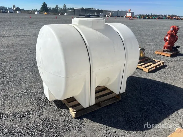 525 gal Water Tank