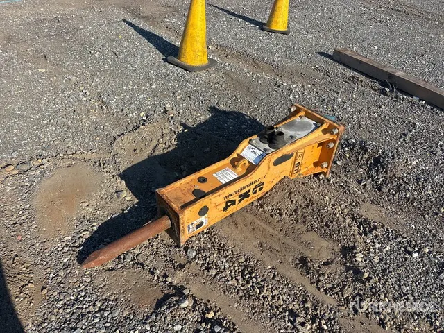 BTI CX Hydraulic Breaker