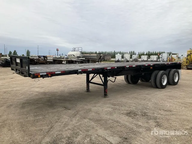1996 Thruway 32 ft T/A Flatbed Trailer