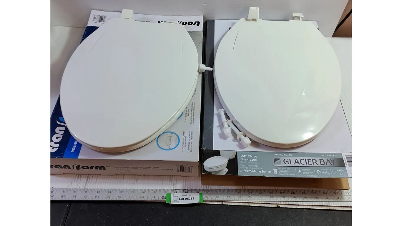 (2) Soft-Close Elongated Toilet Seat - Transform, Glacier Bay