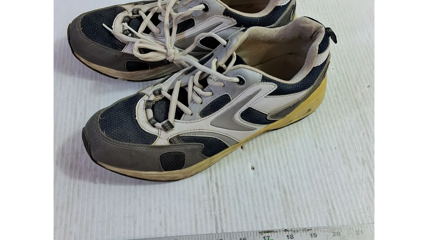 Athletic Works Smith Shoes - Size 10 Mens