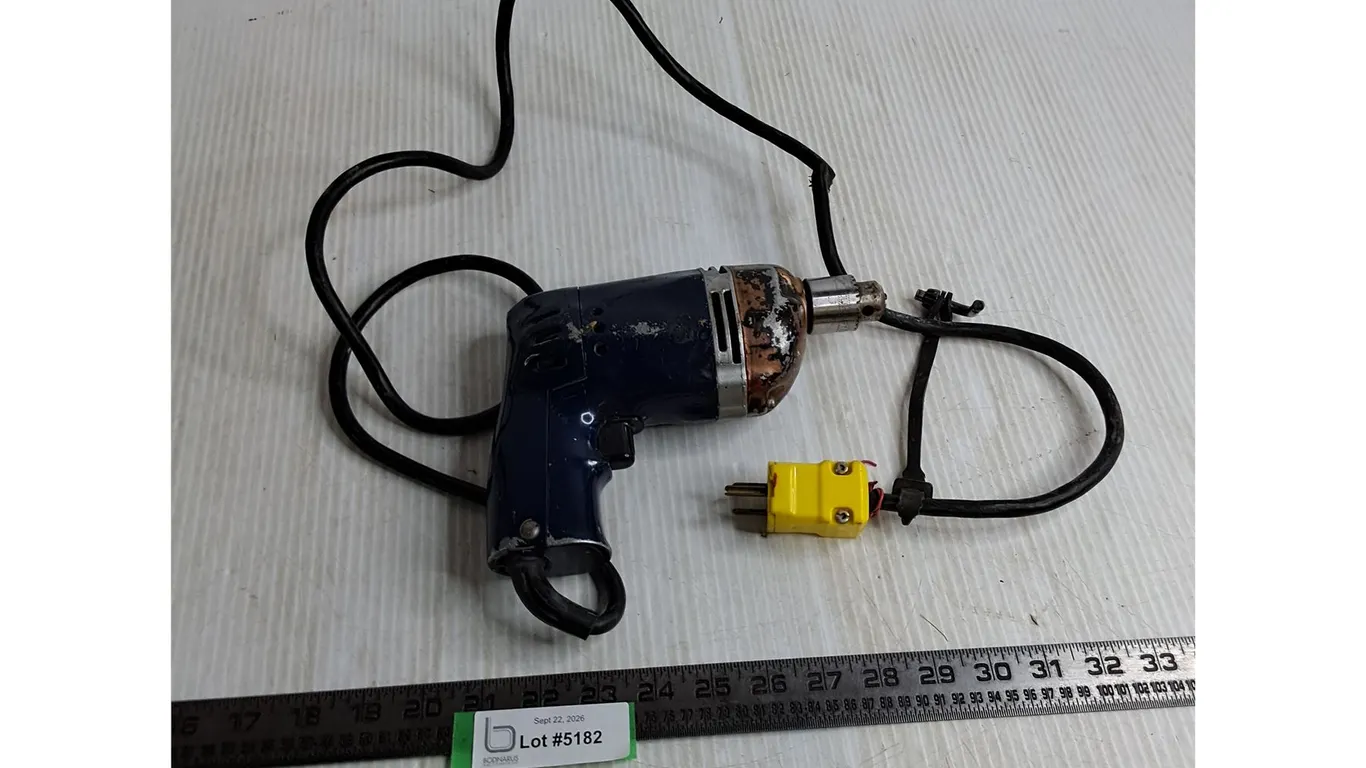 Electric Drill - Working