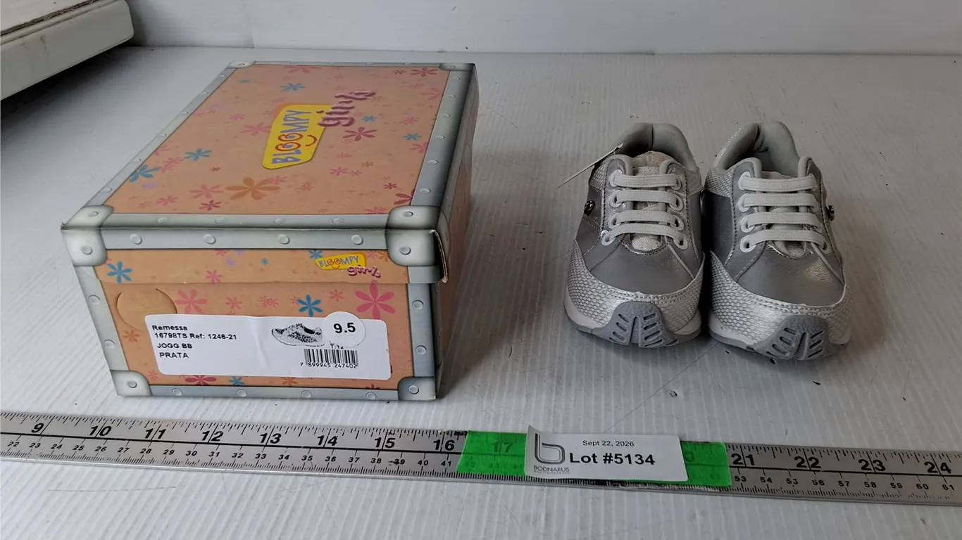 Bloompy Toddler Girl's Bege Runners- 9.5