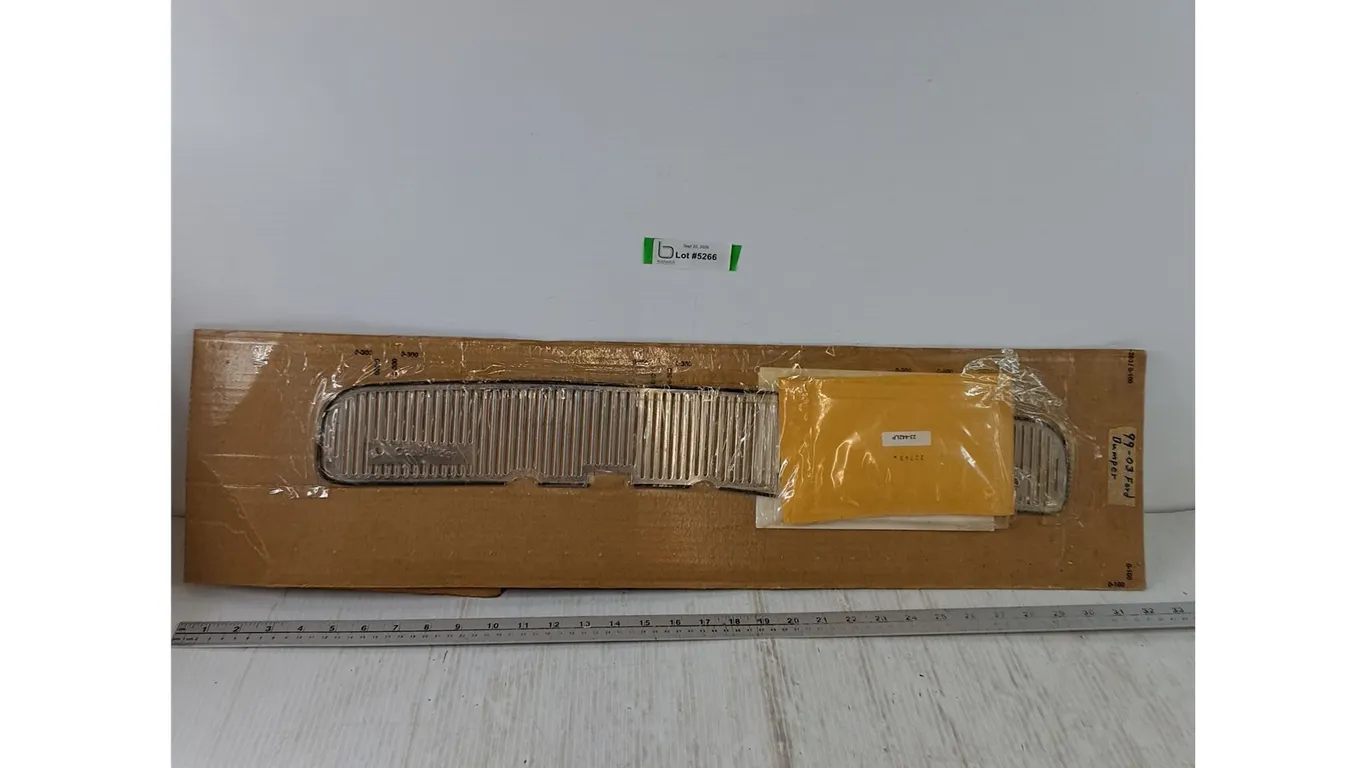 Ford All Season Classic Screen, 1999 C-Ford F140 Pick Up Bumper Screen Cloud Rider, Pickup Only