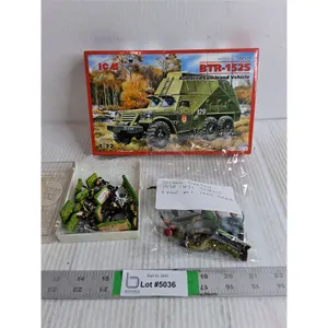 1:72 Armored Command Vehicle (new),Miniature British Soldier Figures,Miniature Army Figures