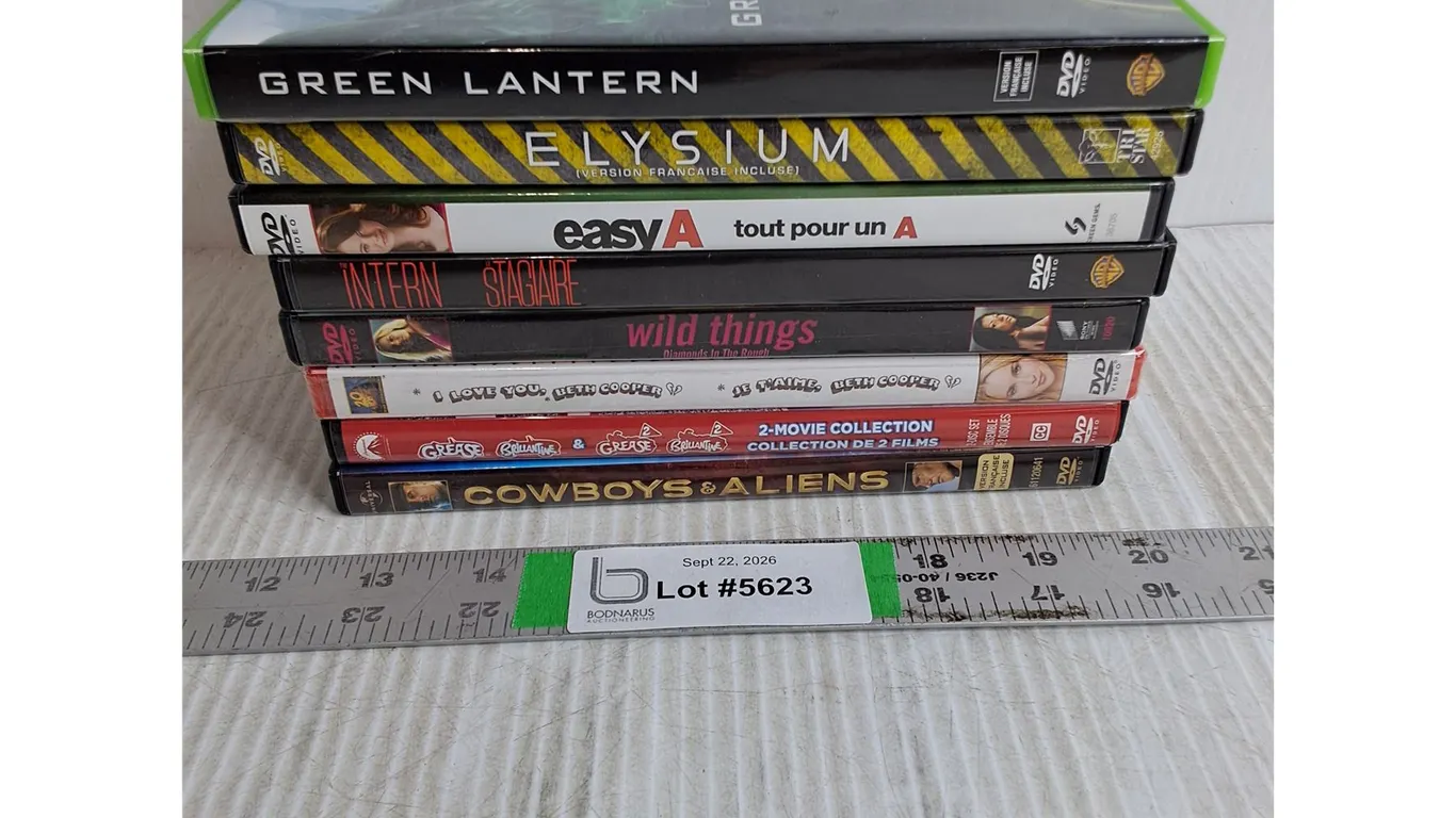 (8) DVD Movies-Green Lantern,Intern,Cowboys&Aliens,Easy A and more