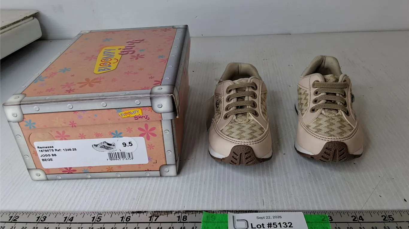 Bloompy Bege Toddler Girl's Runners- 9.5
