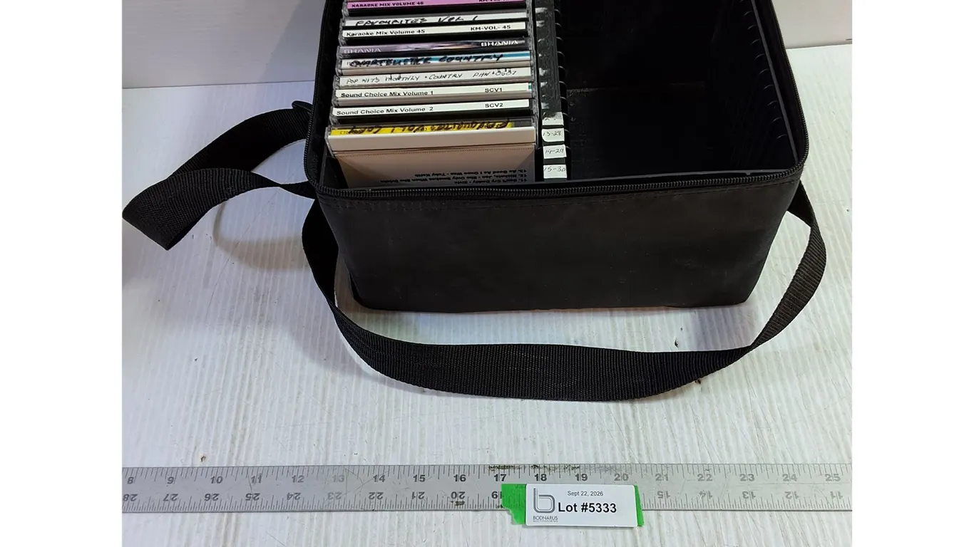 Case Logic CD Carry Case & 10 CDs