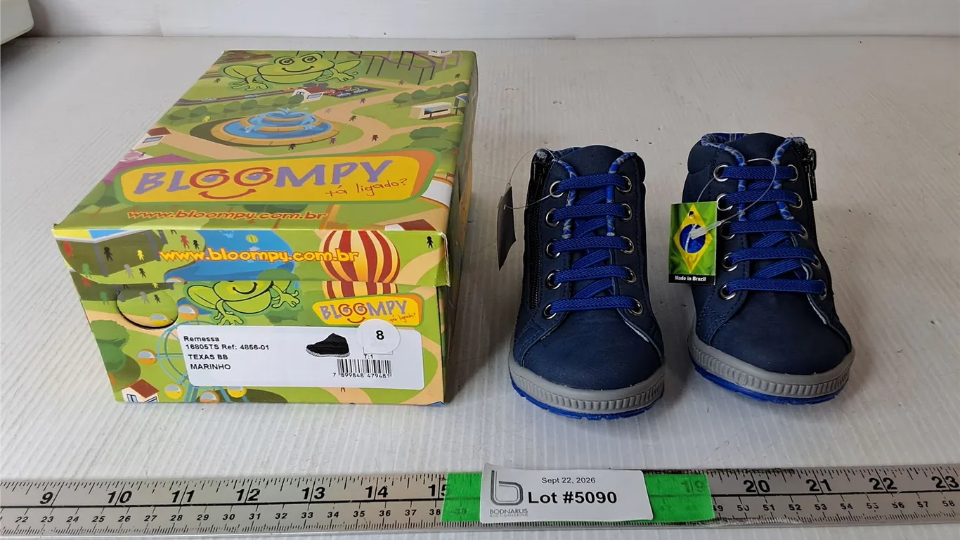 Bloompy Marinho Boy's Toddler Shoes- Size 8