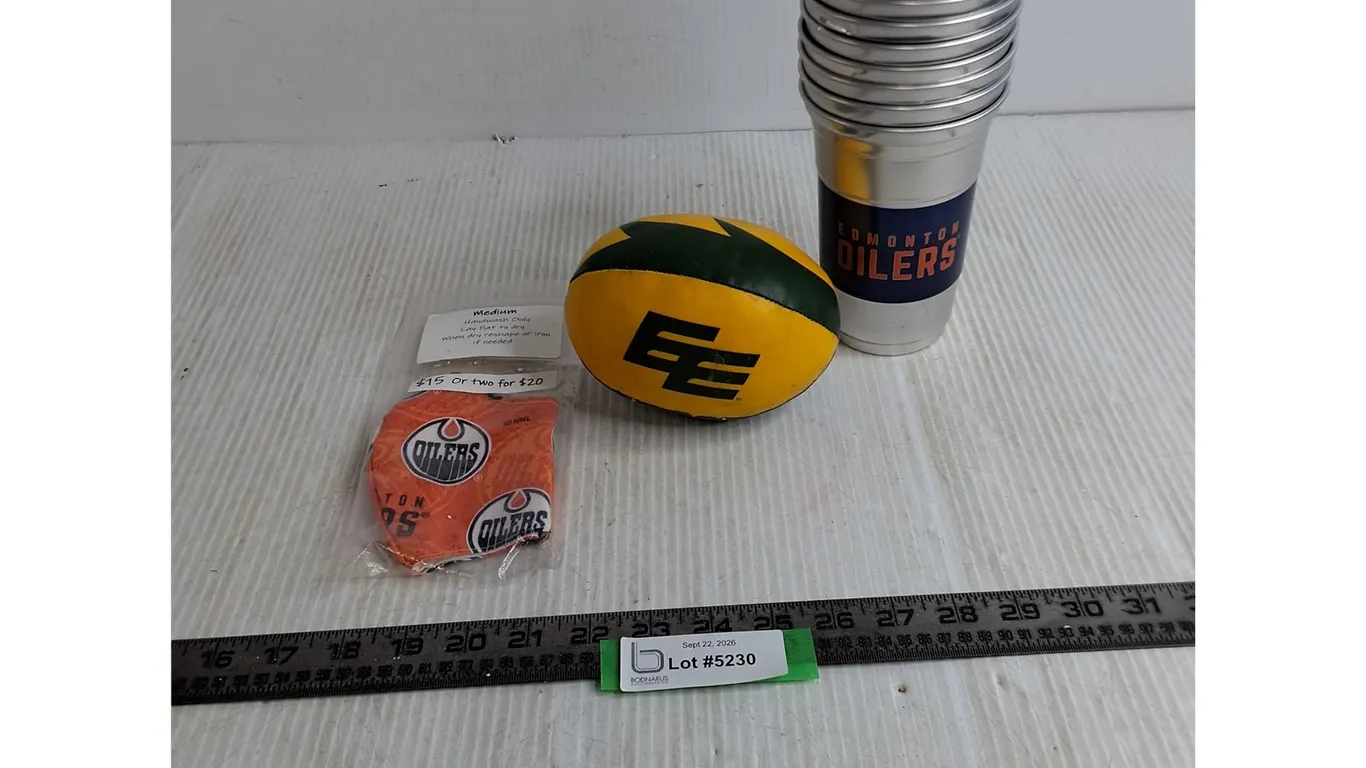 Edmonton Oilers Aluminum Cups & Face Mask, Edmonton Elks Promotional Soft Football