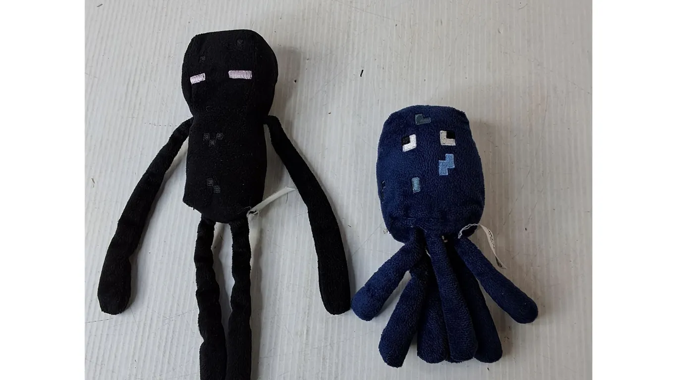 (2) Minecraft Plushies- Enderman & Squid