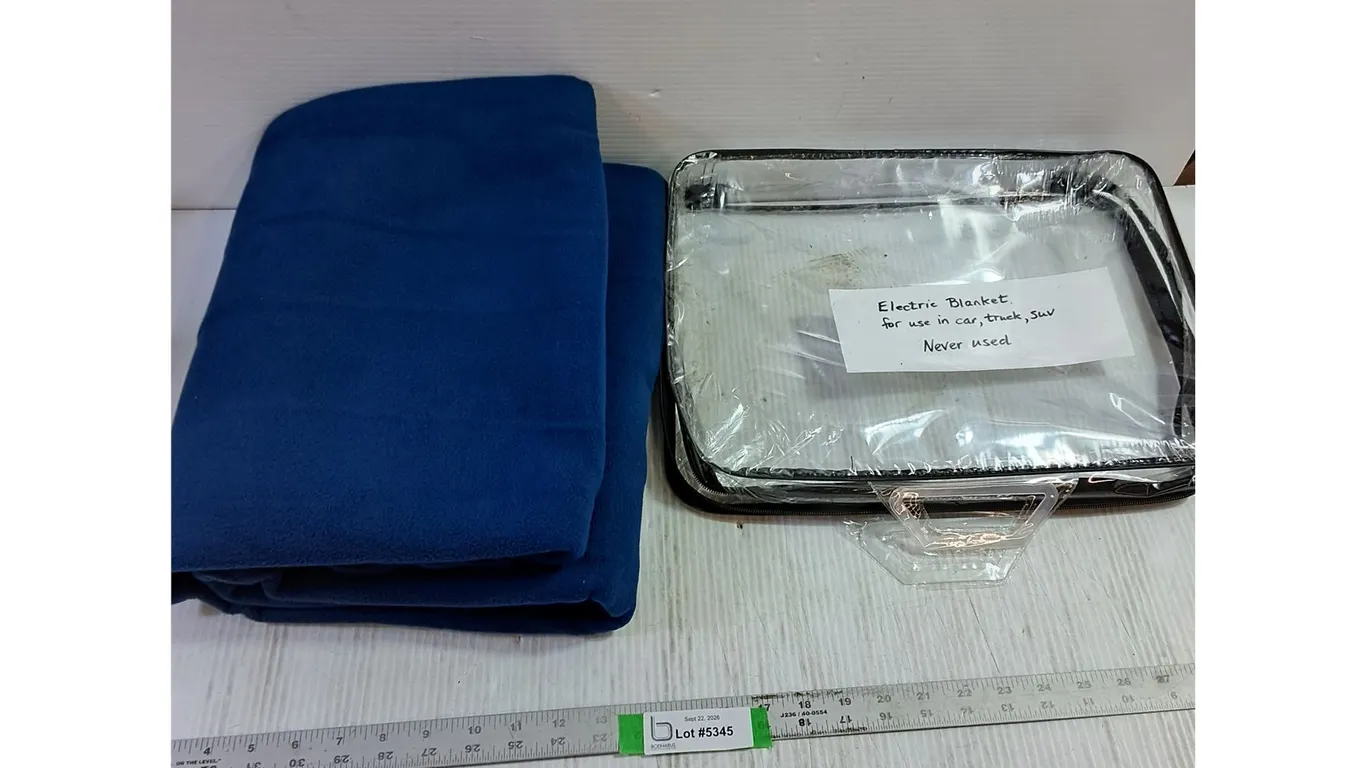 Stalwart 12V Electric Blanket - Untested