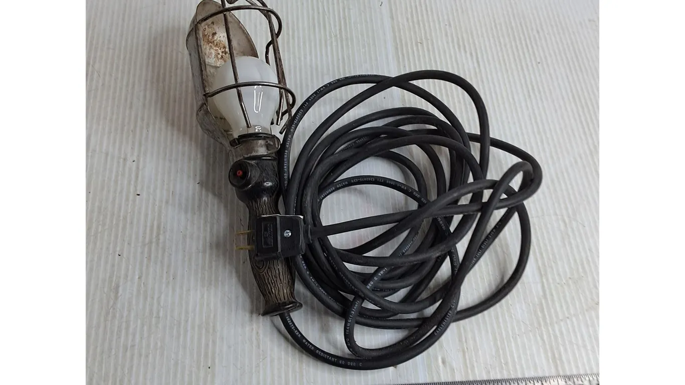 CMP Trouble Light - Working