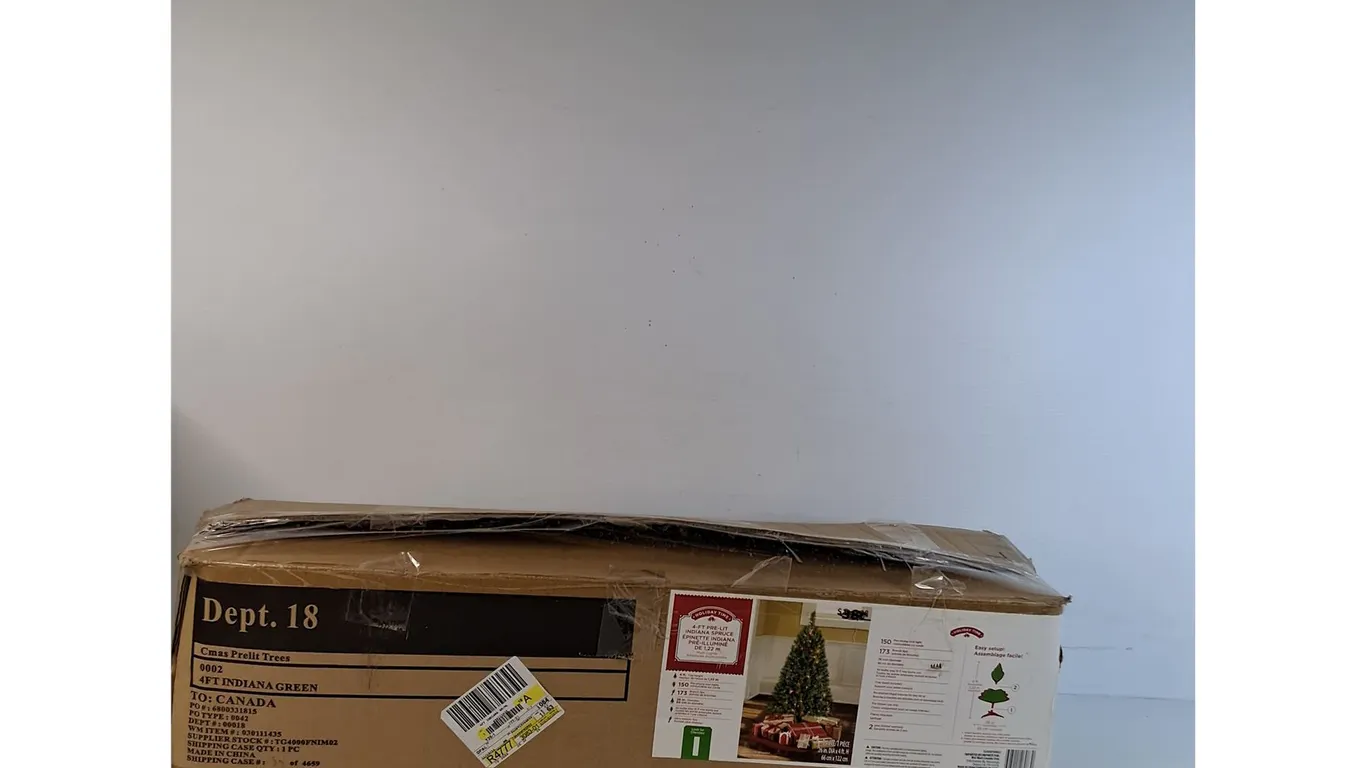 4-ft Pre-Lit Christmas Tree