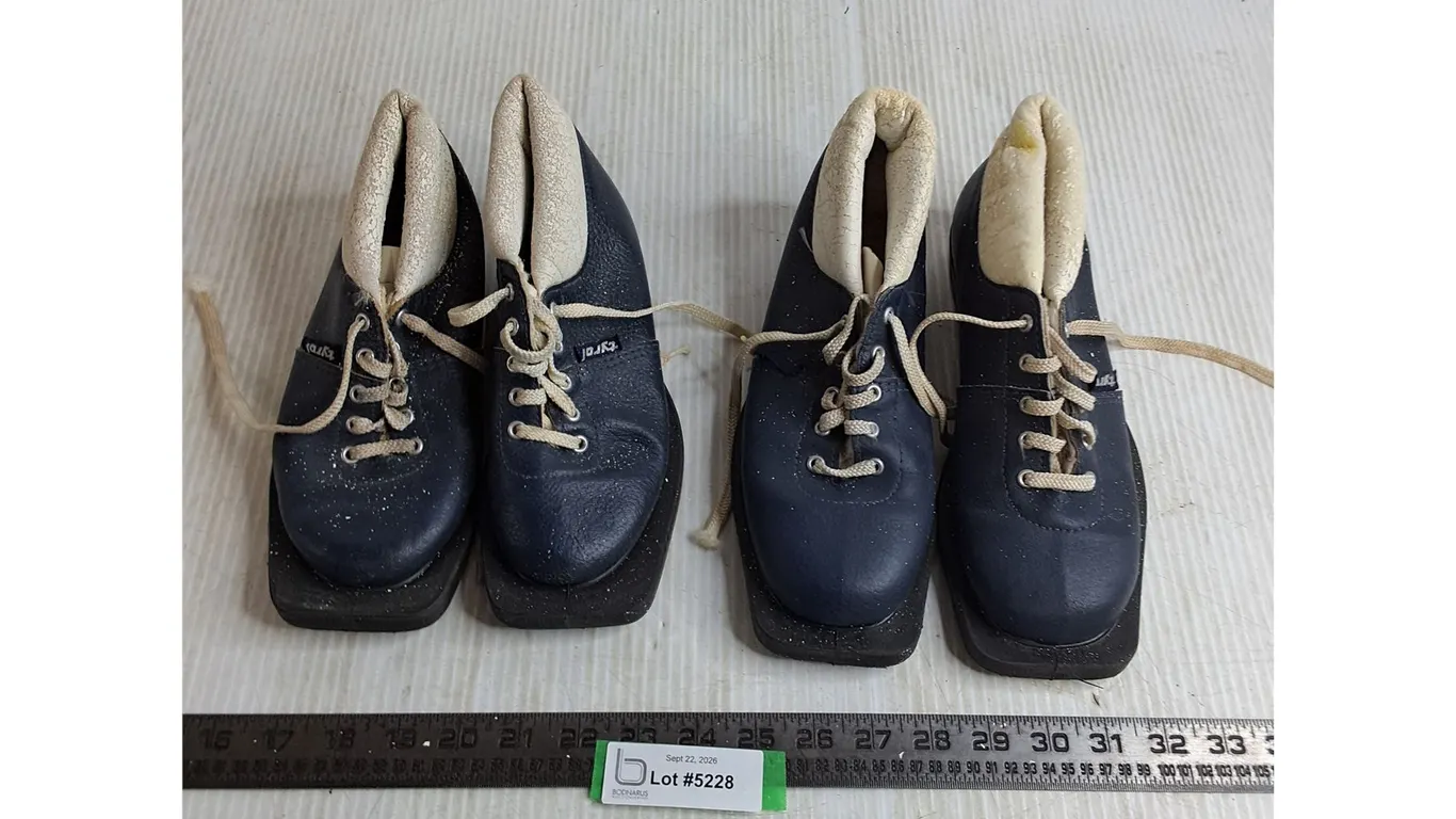 (2) Pairs of Tyrol Women's Cross-Country Ski Shoes - Sizes 5 & 6 Approx