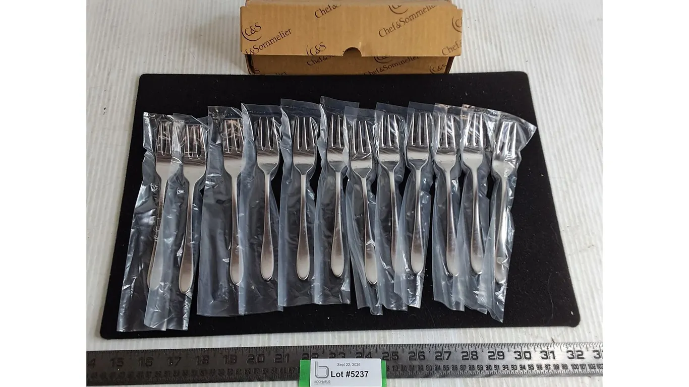 New Set of 12 Chef & Sommelier Stainless Steel Dinner Forks
